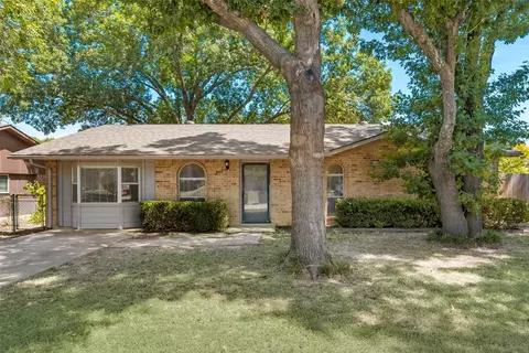 1825 Overglen Dr, Plano, TX 75074
