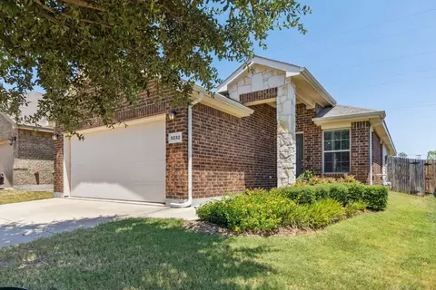 5232 Austin Ridge Dr, Fort Worth, TX 76179