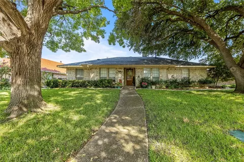 6615 Fernshaw Dr, Dallas, TX 75248