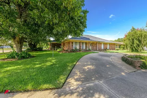 522 Yale Pl, Bossier City, LA 71111