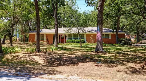 2333 Tiago Dr, Grand Prairie, TX 75050