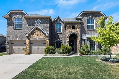 9828 Makiposa Ln, Fort Worth, TX 76177
