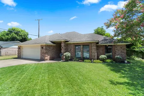518 Walnut St, Duncanville, TX 75116