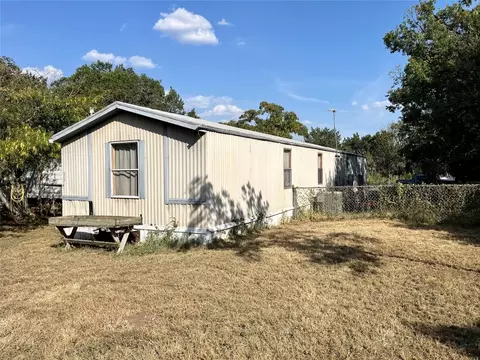 151 Scenic Dr, Whitney, TX 76692