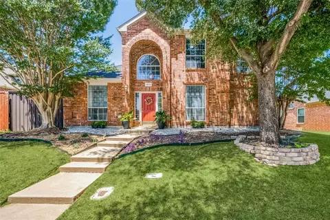 1413 Sunswept Ter, Lewisville, TX 75077