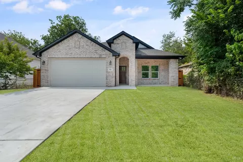 918 E Maddox Ave, Fort Worth, TX 76104