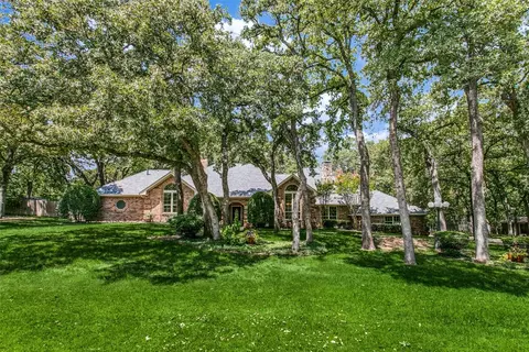 1358 Lakeview Dr, Southlake, TX 76092