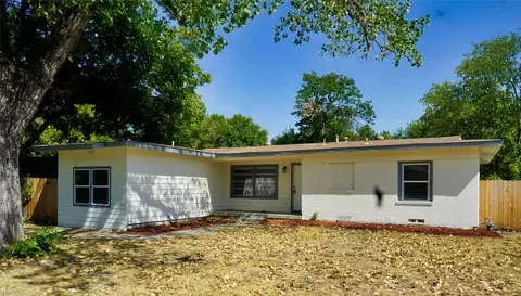 809 Carswell Ter, Arlington, TX 76010