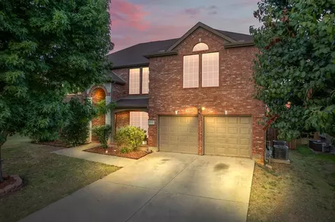 2725 Ferncrest Trl, Mansfield, TX 76063