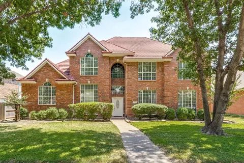 5208 Coachman Ct, Plano, TX 75023