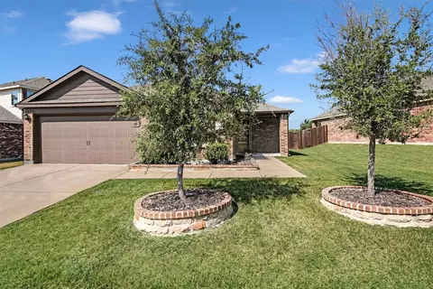 1103 Riverstone Trl, Princeton, TX 75407