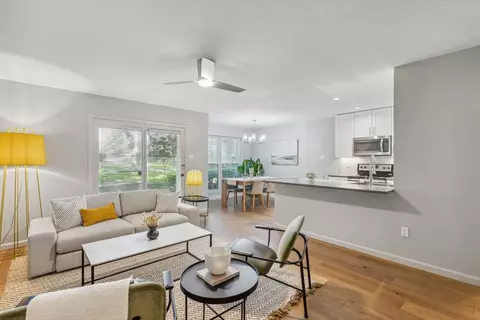 2535 Wedglea Dr #110, Dallas, TX 75211