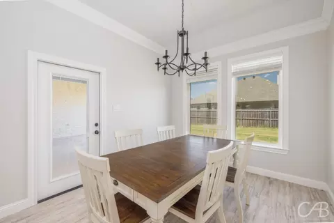 6409 Silver Leaf Cir, Abilene, TX 79606 photo 9