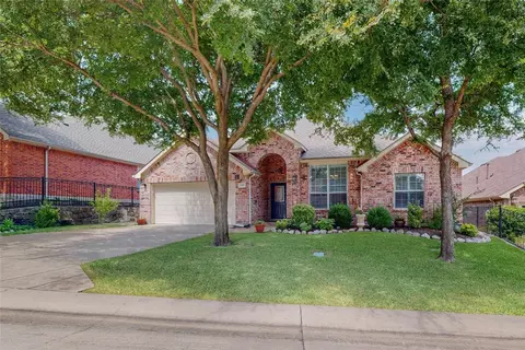 920 Quarry Oaks Dr, Fairview, TX 75069
