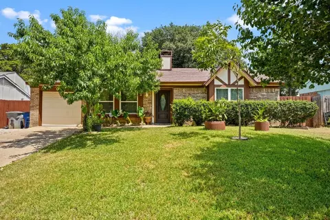 6719 Woodhill Rd, Dallas, TX 75217