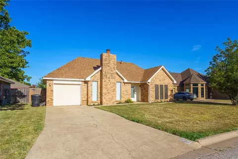 7310 Clariece Dr, Abilene, TX 79606