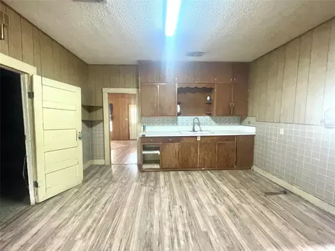 604 S 6th St, Haskell, TX 79521 photo 6