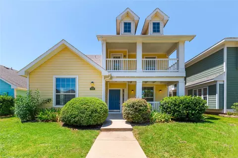 2125 Rodgers Ln, Aubrey, TX 76227