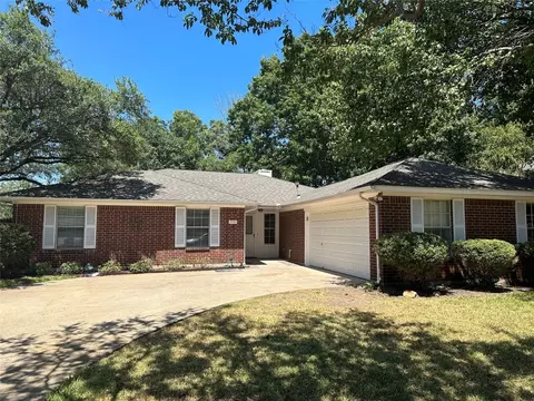7151 Hunt Ln, Rockwall, TX 75087