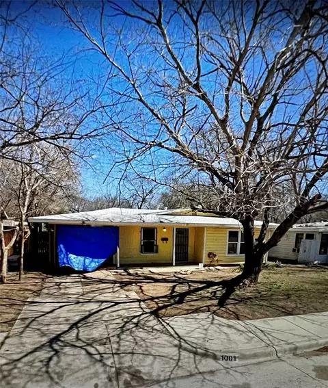 1001 Osborne Ln, Fort Worth, TX 76112