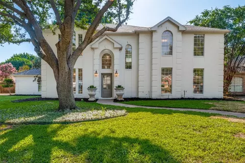 3237 Riverwood Dr, Fort Worth, TX 76116