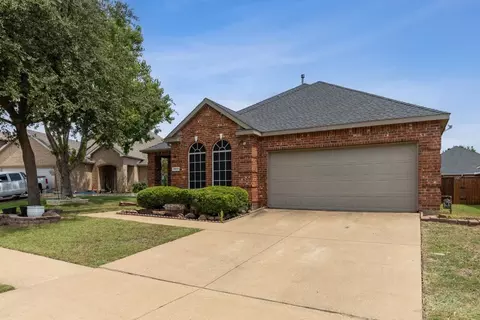 10802 Lansdowne Ln, Rowlett, TX 75089