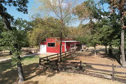 819 Pioneer Cir E, Argyle, TX 76226 photo 9