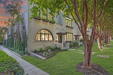 3303 W 6th St, Fort Worth, TX 76107