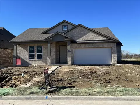 6505 Vivian Ln, Garland, TX 75043