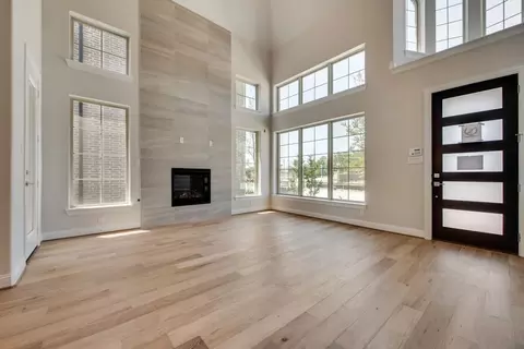 4521 Falls Dr, Mckinney, TX 75070