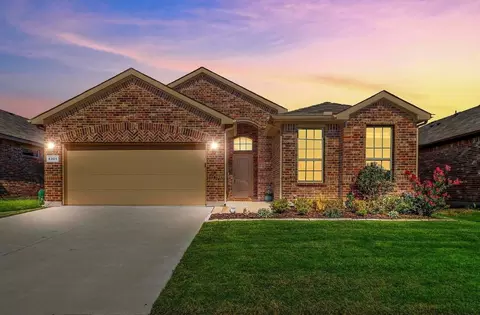 4321 Chicory Ct, Denton, TX 76210