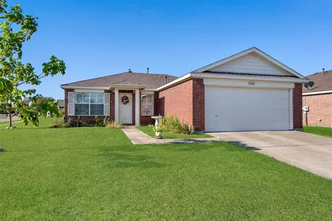 4400 Hawk Ln, Sherman, TX 75092