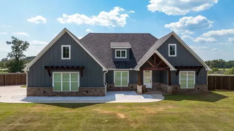 171 Oak Trl, Kilgore, TX 75662