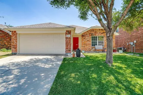 8424 Cactus Flower Dr, Fort Worth, TX 76131