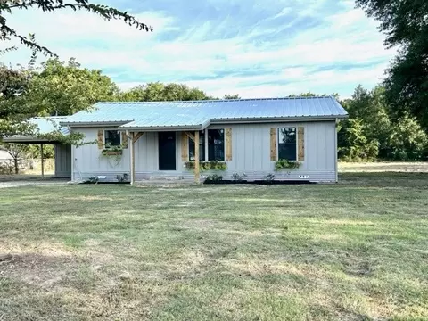 1153 County Road 2515, Bonham, TX 75418