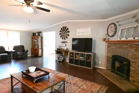 7775 Abner Rd, Terrell, TX 75161 photo 6