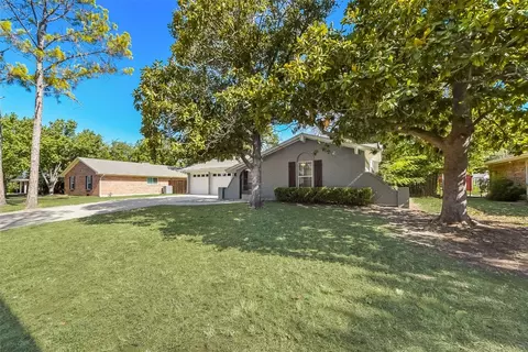 1101 Imperial Dr, Denton, TX 76209