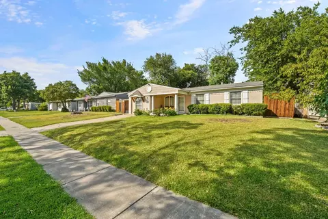 4768 Salem Dr, Mesquite, TX 75150