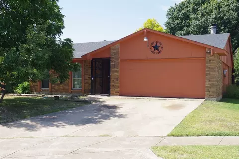 7600 Red Willow Rd, Fort Worth, TX 76133