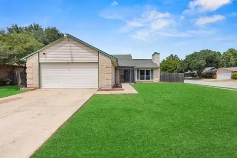 7837 Portman Ave, Fort Worth, TX 76112
