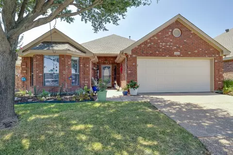 1111 Cresthaven Dr #12, Cedar Hill, TX 75104