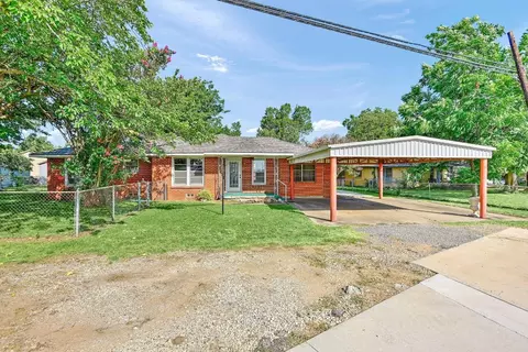 701 N Union St, Whitesboro, TX 76273