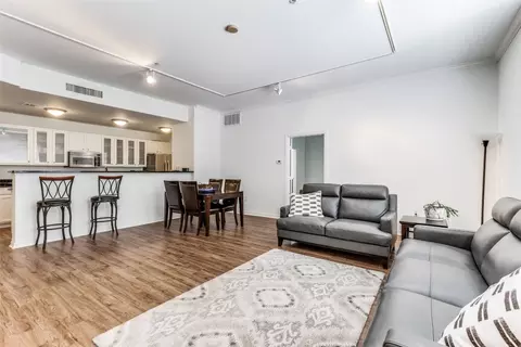 2305 Worthington St #109, Dallas, TX 75204