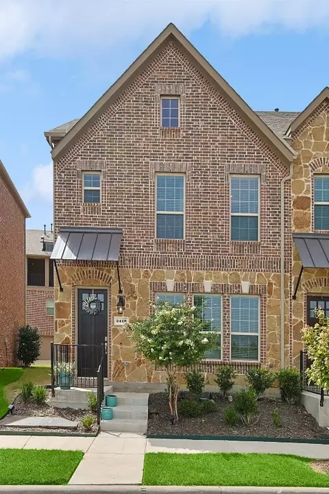2418 Eureka Way, Lewisville, TX 75067