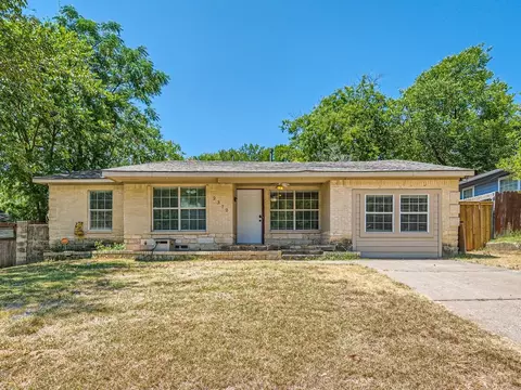 2372 Kingswood Dr, Dallas, TX 75228