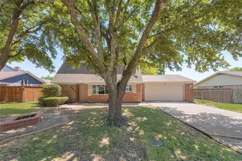209 Linda Ln, Heath, TX 75032