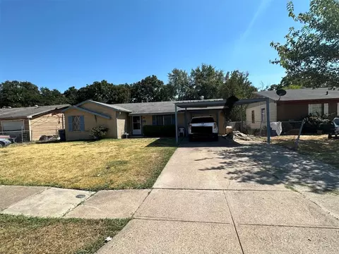 7810 Komalty Dr, Dallas, TX 75217