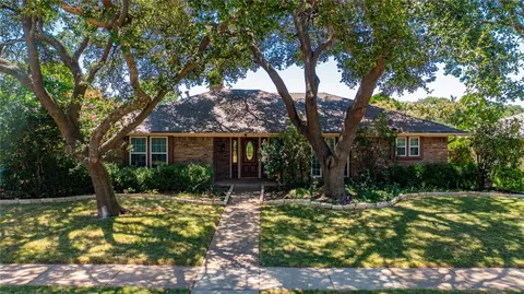 518 Birch Ln, Richardson, TX 75081