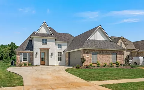 31 Turtle Creek Dr, Benton, LA 71006