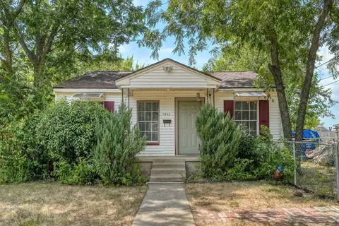 2927 Don St, Dallas, TX 75227